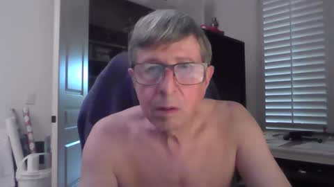 Snapshot of jep56 chatting on January 8, 6:43 pm jep56 online show from January 8, 6:43 pm