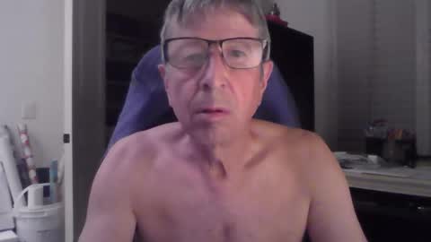 Snapshot of jep56 chatting on February 7, 12:09 pm jep56 online show from February 7, 12:09 pm