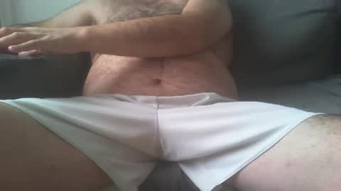 Snapshot of jerem02000 chatting on April 4, 9:07 am jeremy online show from April 4, 9:07 am