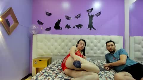 Jeremmyandstacy online show from March 6, 9:47 am