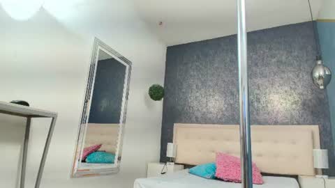   online show from July 16, 3:01 am