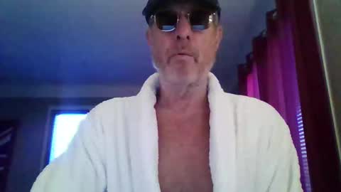 jerflor online show from January 11, 4:12 pm