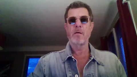 jerflor online show from February 1, 5:11 pm