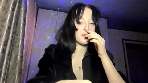 jericajiang online show from January 16, 7:12 am