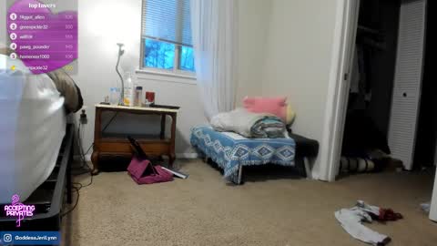 Jeri Lynn online show from February 26, 12:15 pm