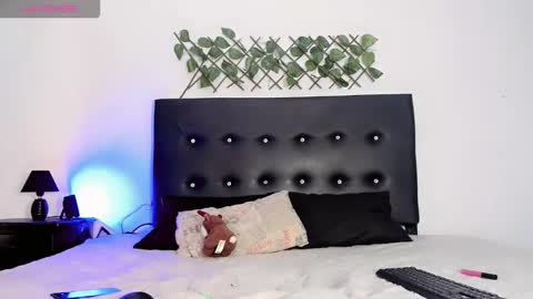 Jeronimo online show from March 20, 2:16 am