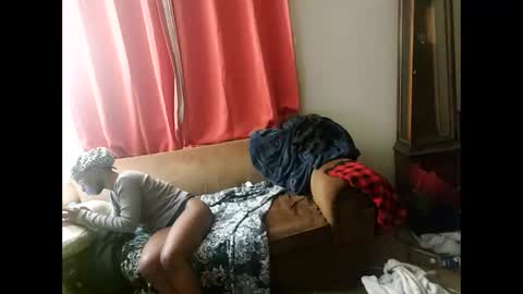 Snapshot of jeroetaggs7 chatting on February 18, 8:10 am SkynStarlight online show from February 18, 8:10 am