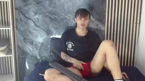 Snapshot of jerom_xx chatting on October 17, 8:44 pm Jerom xx online show from October 17, 8:44 pm