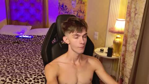 Jerry  online show from October 10, 4:22 am