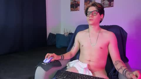 Angelo online show from September 26, 5:00 am