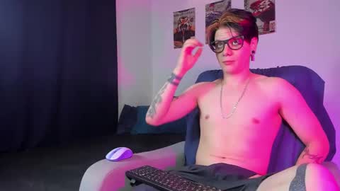 Angelo online show from October 1, 2:28 am