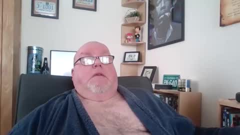 Snapshot of jerseyhammer01 chatting on February 28, 9:21 am Harry online show from February 28, 9:21 am