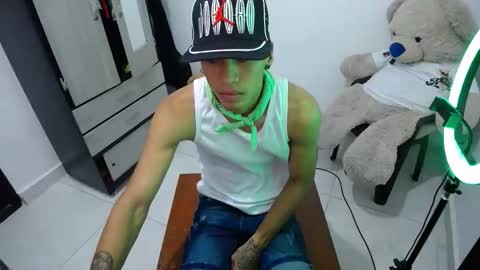 Snapshot of jersiherberth chatting on May 10, 2:11 pm jersiherberth online show from May 10, 2:11 pm