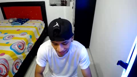 Snapshot of jersiherberth chatting on May 20, 11:05 am jersiherberth online show from May 20, 11:05 am
