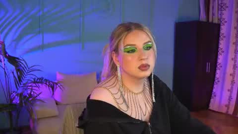 jes_solar online show from February 6, 9:51 pm