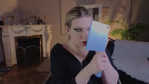 jes_solar online show from February 7, 10:24 pm