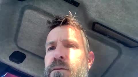 jesaj online show from November 22, 7:29 am