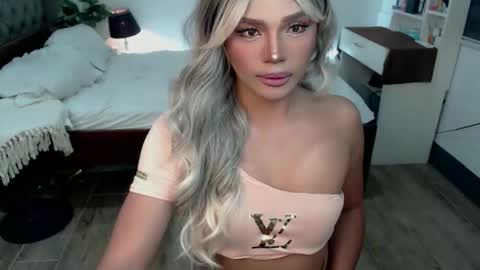 jesie_hot69 online show from November 23, 12:27 pm