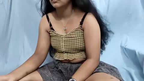 Snapshot of jesmin18 chatting on May 22, 6:46 pm Jesmin online show from May 22, 6:46 pm