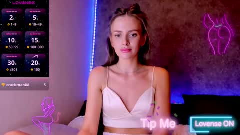 Jess online show from November 24, 10:59 am