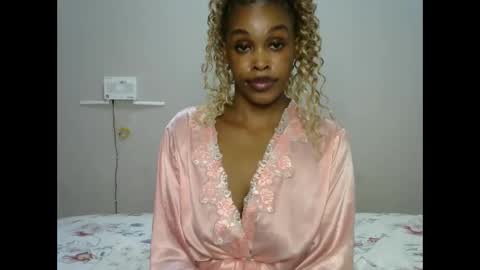 Snapshot of jessajoyy chatting on October 4, 8:34 am jessajoyy online show from October 4, 8:34 am