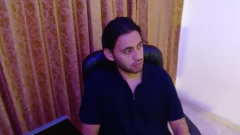 Angel  Demon online show from April 9, 1:49 am