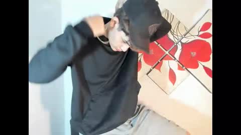 jesshot_bigcock online show from March 16, 3:01 am