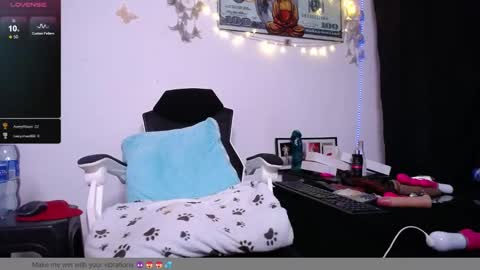 Jessie online show from December 18, 4:17 pm