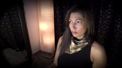 Jessica Gomez online show from March 4, 2:06 am