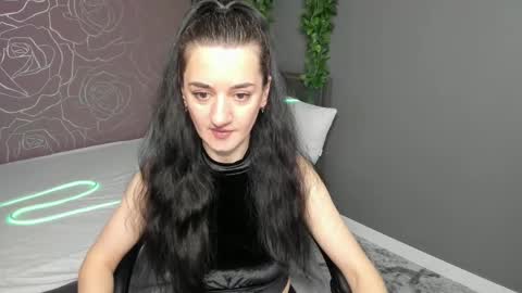 Jessica online show from December 25, 8:40 am