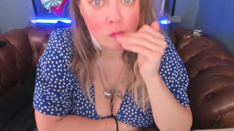 Jessica online show from January 28, 4:30 pm