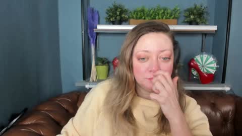 Jessica online show from February 4, 12:33 pm