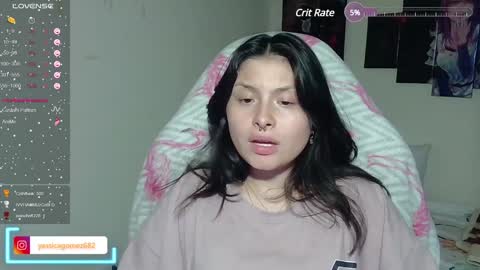 Snapshot of jessica_gomezz chatting on December 5, 10:45 pm Jessica gomez online show from December 5, 10:45 pm