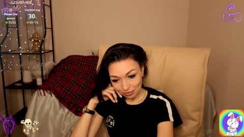 Snapshot of jessica_tiny chatting on April 26, 3:26 am Jessica online show from April 26, 3:26 am