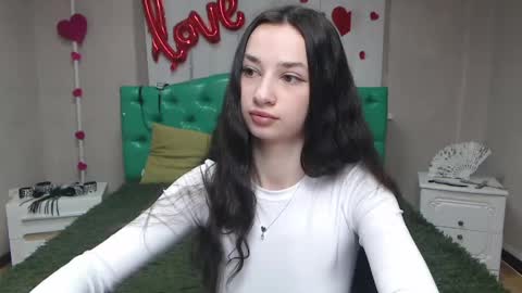 JessicaBreez online show from May 7, 5:24 am