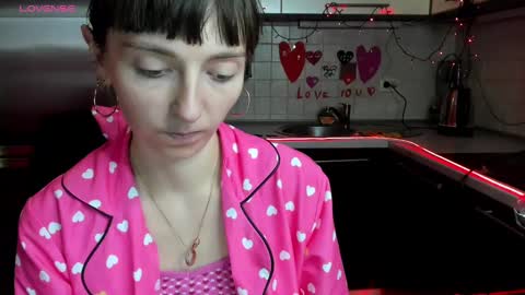 jessicaforris online show from February 1, 10:59 am