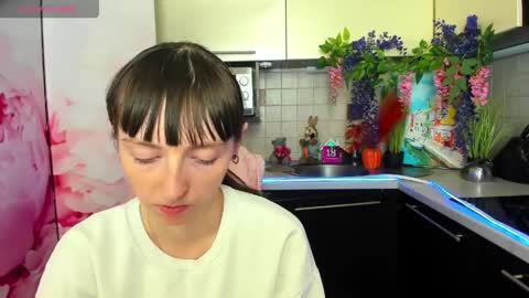 Snapshot of jessicaforris chatting on April 28, 7:24 am jessicaforris online show from April 28, 7:24 am
