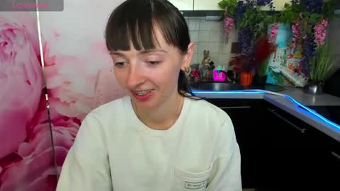 Snapshot of jessicaforris chatting on April 29, 7:23 am jessicaforris online show from April 29, 7:23 am