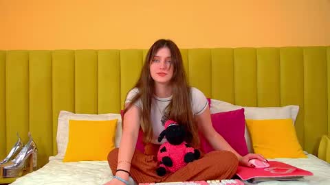 Jessica online show from September 16, 6:25 am