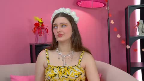 Jessica online show from April 5, 6:54 am