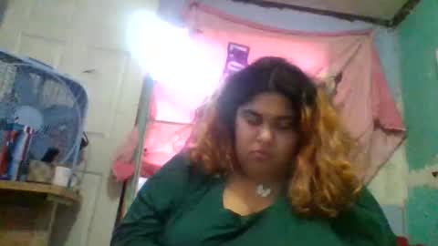 dovedianna online show from November 29, 8:45 pm