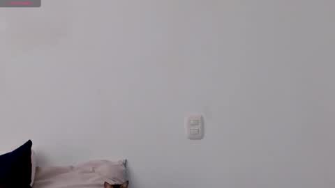 Snapshot of jessicared18 chatting on December 13, 4:16 pm jessicared18 online show from December 13, 4:16 pm