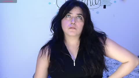 Snapshot of jessicared18 chatting on January 29, 2:40 am jessicared18 online show from January 29, 2:40 am