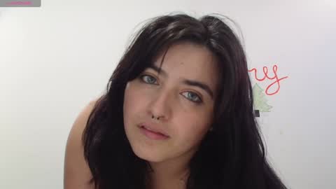 Snapshot of jessicared18 chatting on February 5, 1:11 pm jessicared18 online show from February 5, 1:11 pm