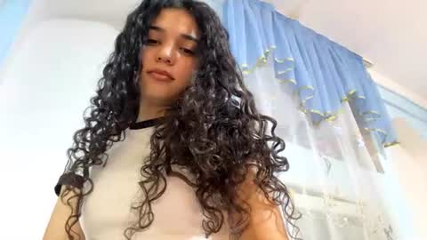 Snapshot of jessicaroad chatting on July 11, 7:11 am Elly online show from July 11, 7:11 am