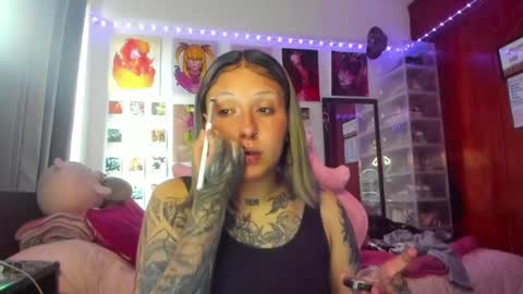 Snapshot of jessie_williams_01 chatting on April 30, 8:57 pm Your Sweet Angel online show from April 30, 8:57 pm