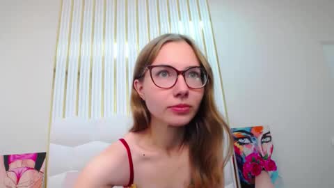 Snapshot of jessiejuss chatting on September 26, 11:36 am JessieJuss online show from September 26, 11:36 am