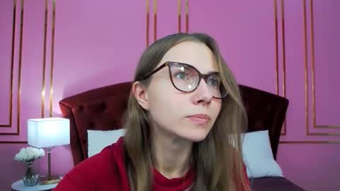 Snapshot of jessiejuss chatting on October 13, 1:44 pm JessieJuss online show from October 13, 1:44 pm