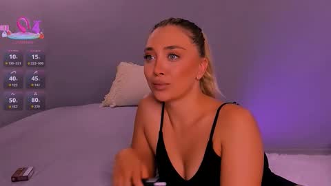 Snapshot of jessiellle chatting on September 12, 3:34 pm jessiellle online show from September 12, 3:34 pm