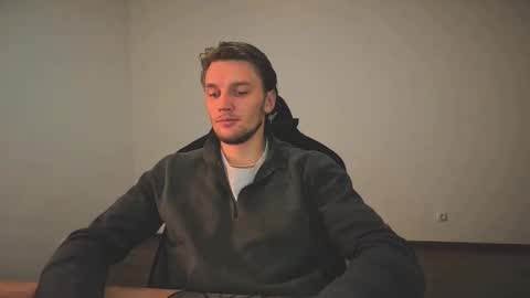 JessieRise online show from October 9, 8:29 pm